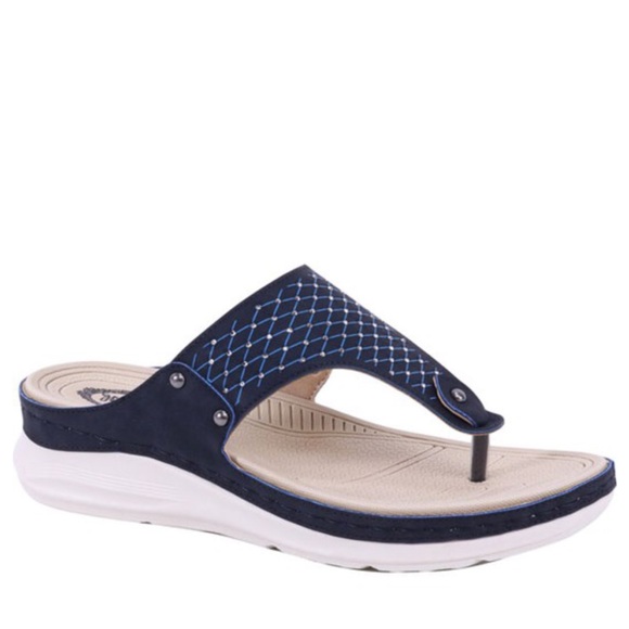 Italina Black Comfort Textured Rhinestone Thong Wedge Padded Slide On Sandals - Picture 7 of 7